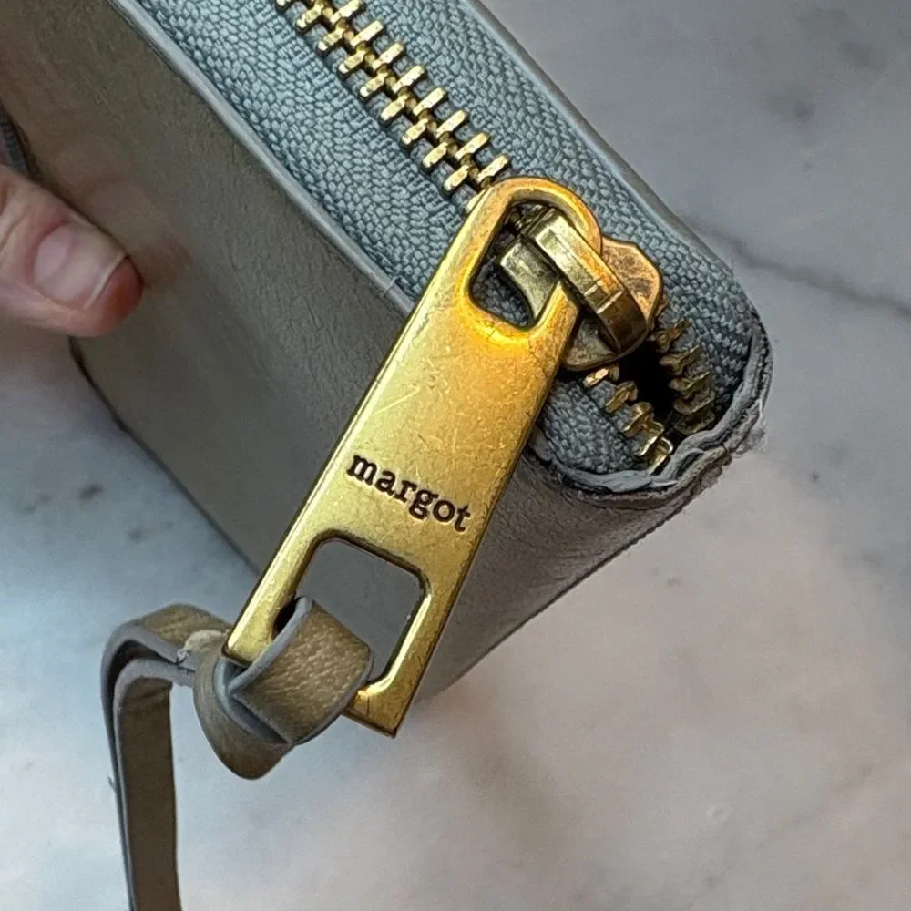 MARGOT New York Gabby Zip Around Wallet Wristlet Leather Neutral Beige Gold
